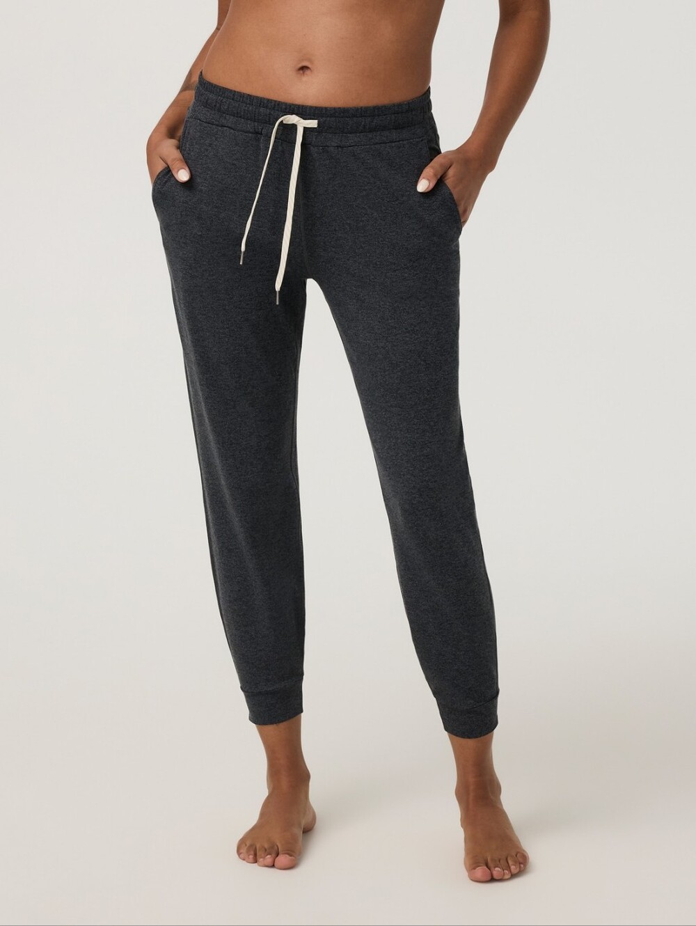 Vuori Performance Jogger In Charcoal Heather, XS | $40